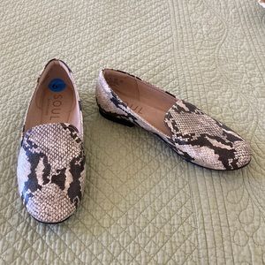 Naturalized soul shoes